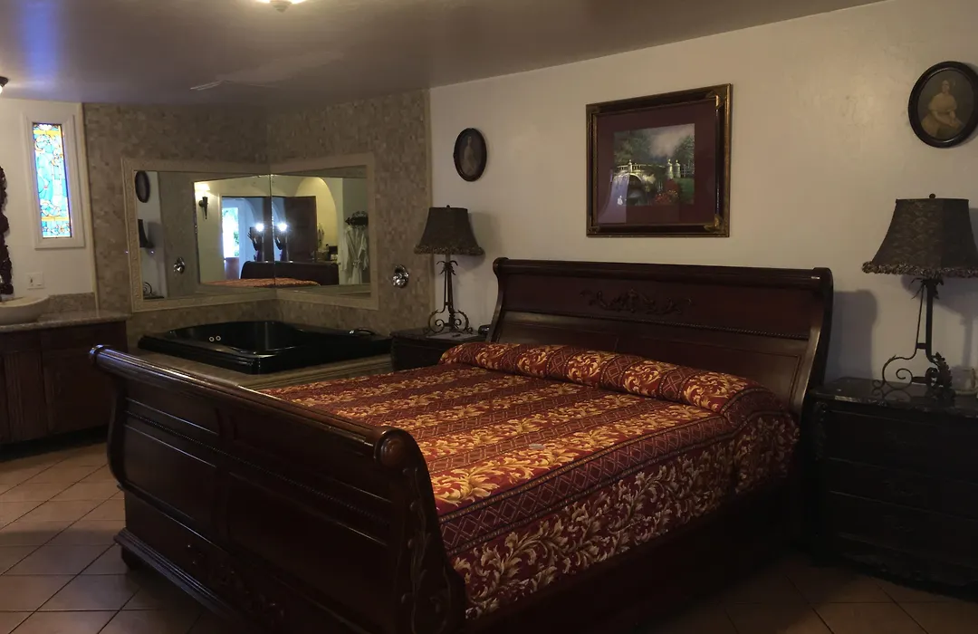 Chantico Inn-1